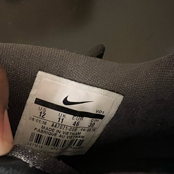 Kyrie Flytrap (size 12) - Picture 7 of 11